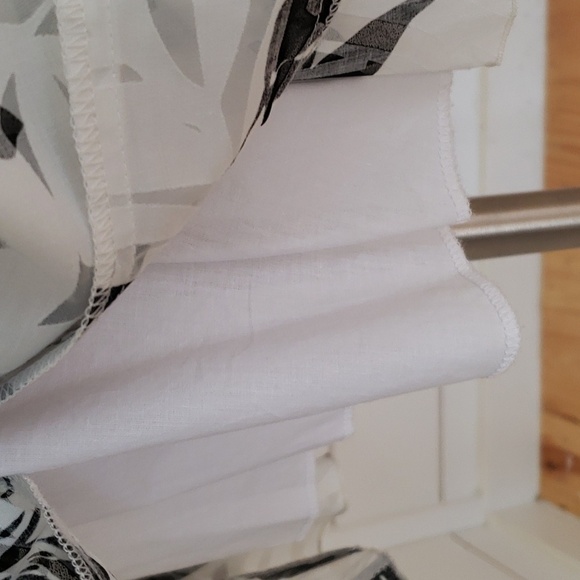 CATCH MY I size 11 black and white floral puffy midi skirt - Picture 5 of 11